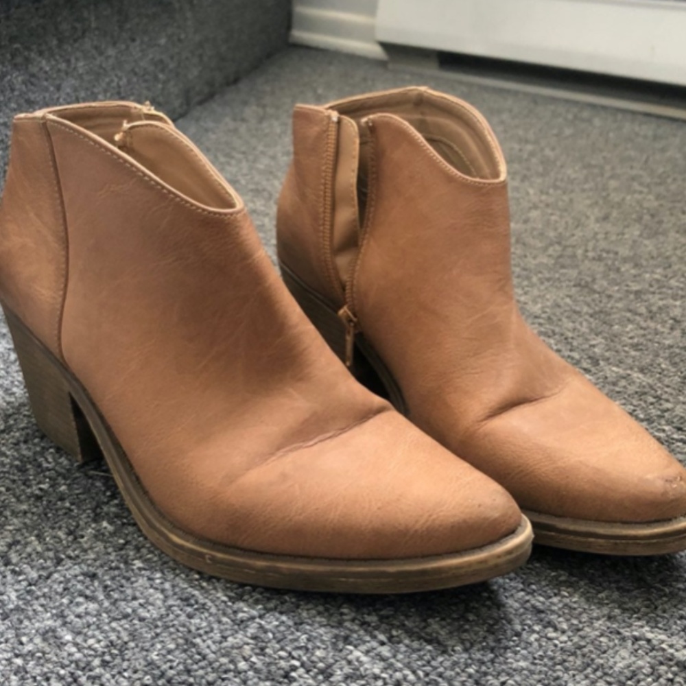Brown ankle booties size 8.5